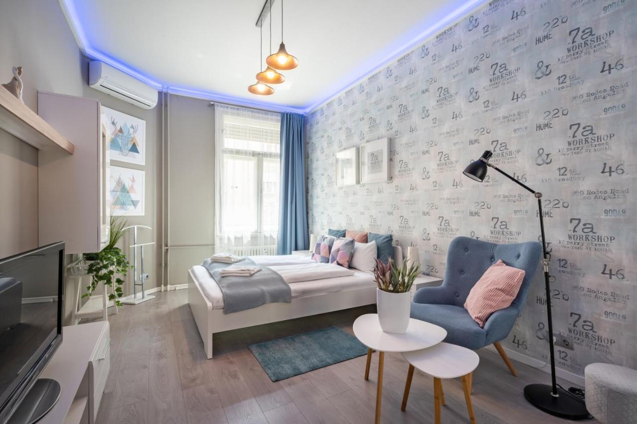 Bpr Chic Gem In The Heart Of The City Budapest Exterior photo